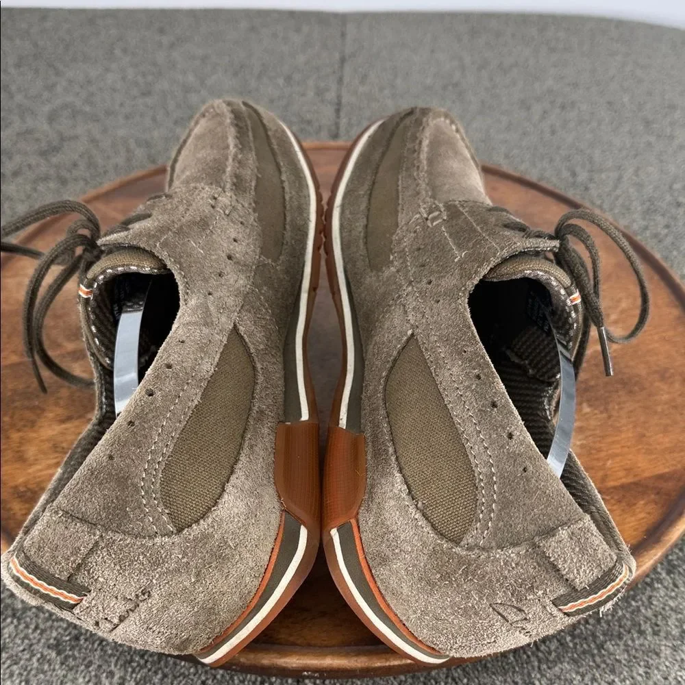 Clarks Shoes Mens 10 Green Suede Loafers Boat Moccasin Lace Up Casual